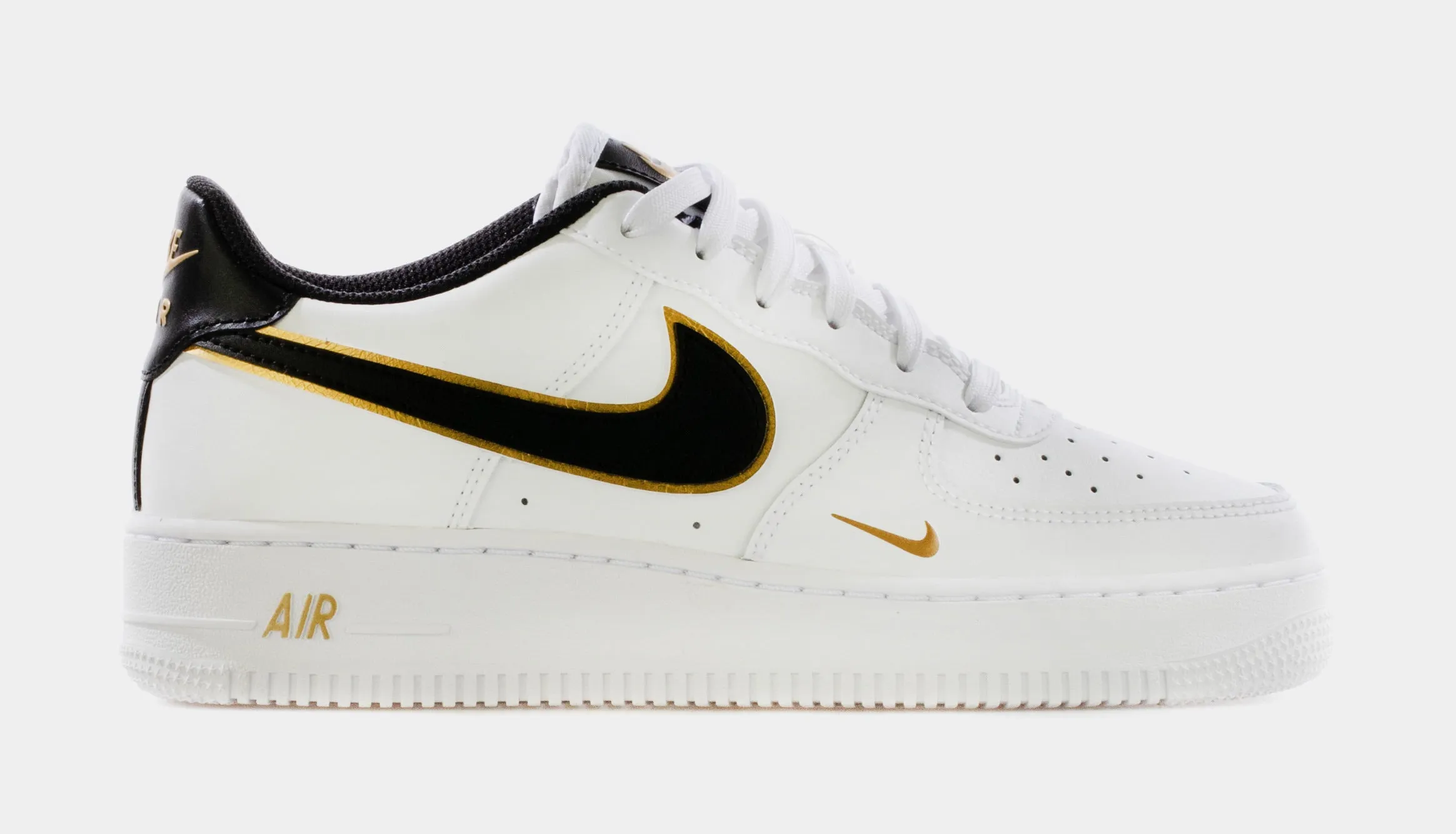 Air Force 1 LV8 Grade School Lifestyle Shoe (White/Gold)