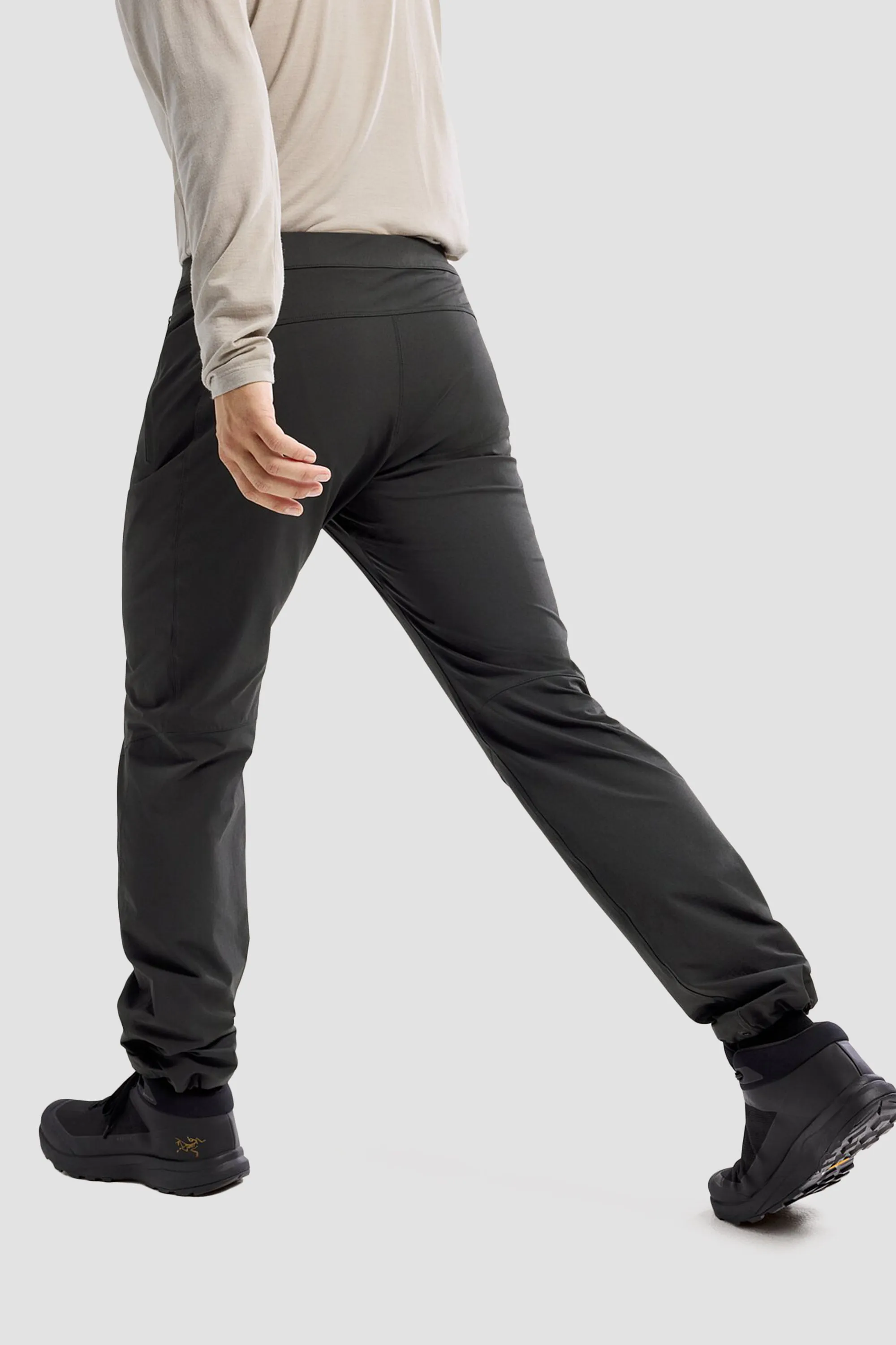 Arc'teryx Men's Gamma Pants in Black