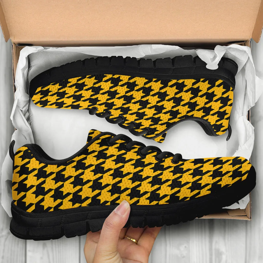 Mesh Sneakers_Black on Athletic-Gold_P_HT Pattern