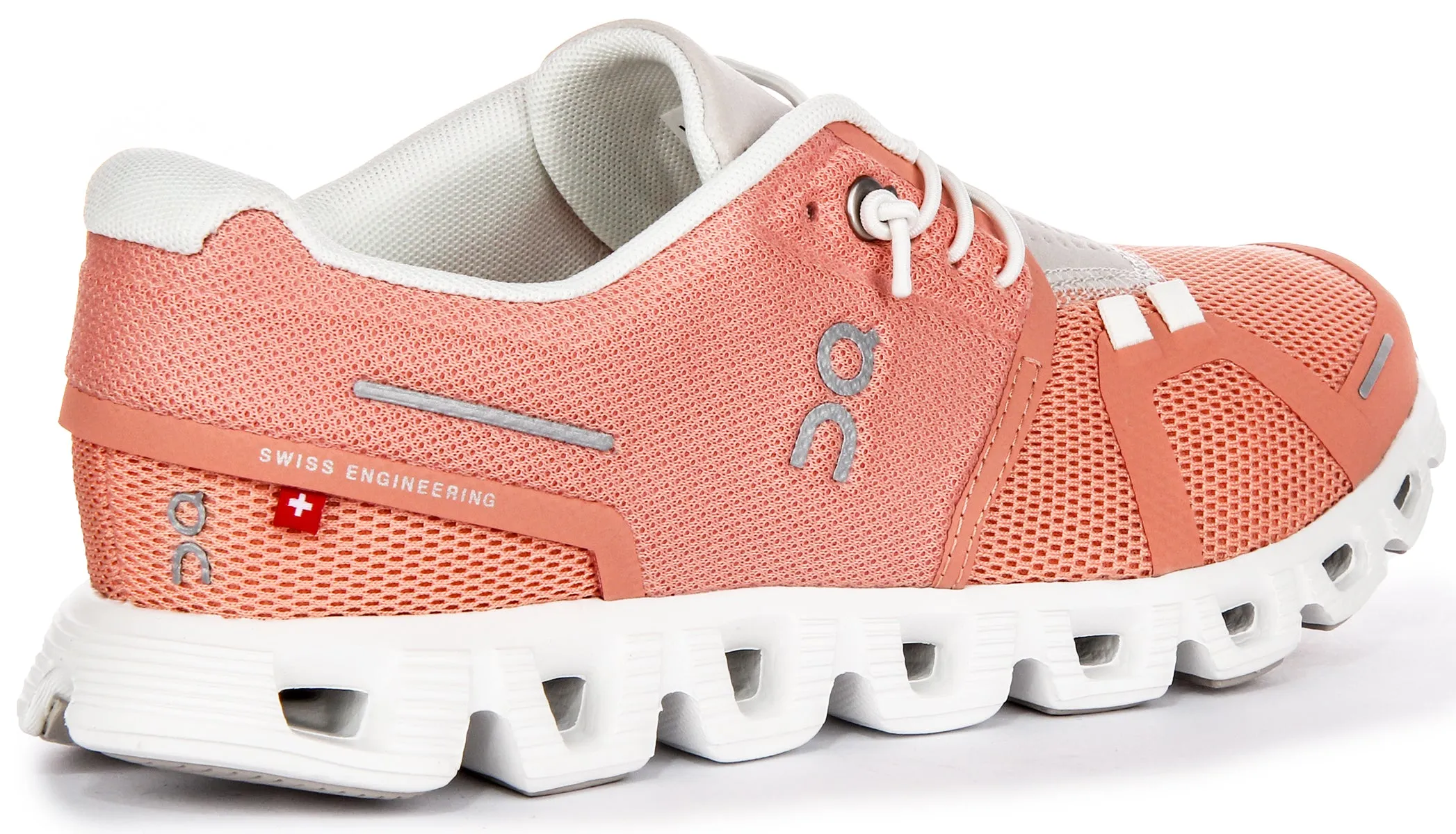 On Running Cloud 5 In Coral For Women