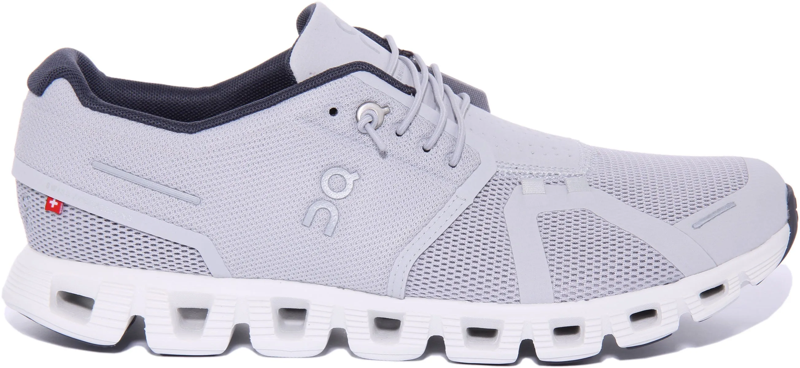 On Running Cloud 5 In Light Grey For Men